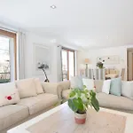 Menut Nou Villa